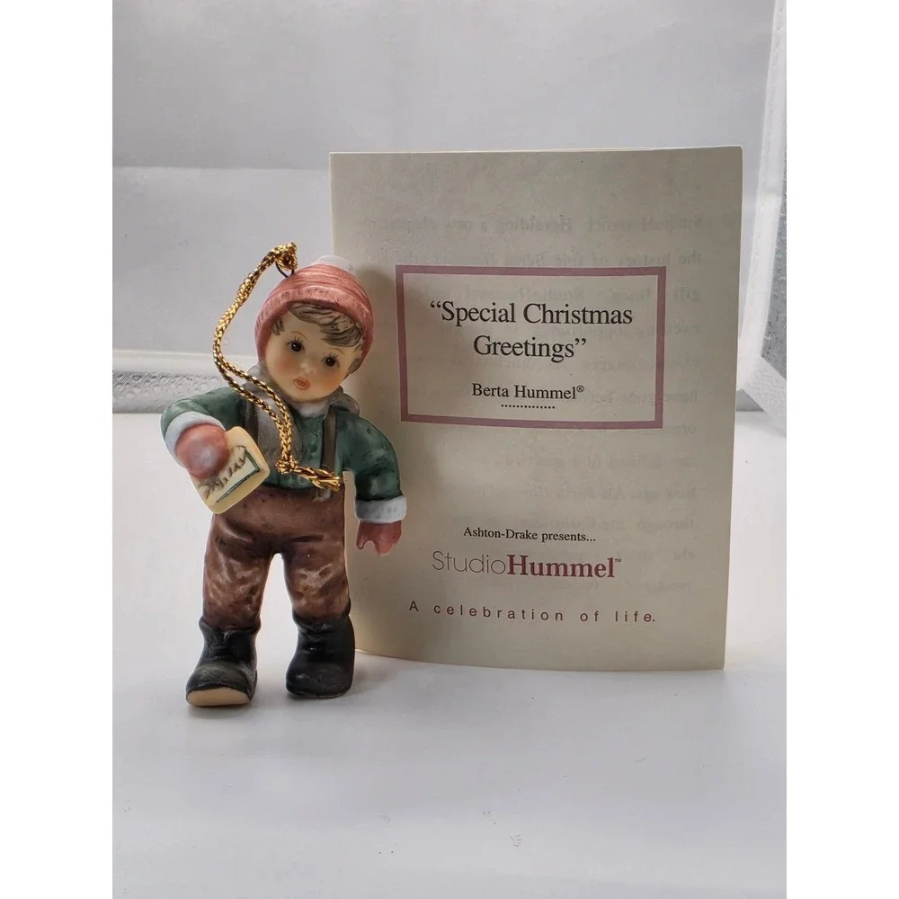 Berta Hummel Special Christmas Greetings Ornament Goebel 2004 COA